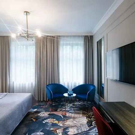 Queen Boutique Hotel-3