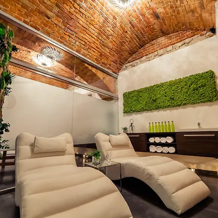 Queen Boutique Hotel-2